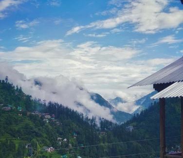 Jibhi House | Seasons Homestay