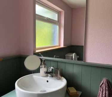 Cahirciveen House | Seaview House Reenard South