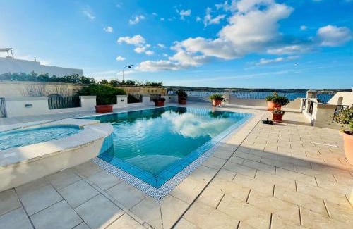 Santa Maria Estate Villa | Seaview Octagon Villa with Pool & Outdoor Whirlpool