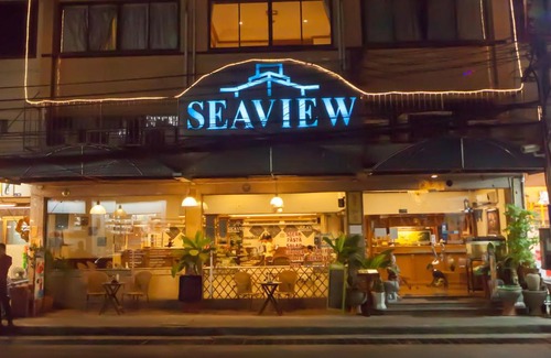 Tha Thaewawong Hotel | Seaview Sriracha Hotel