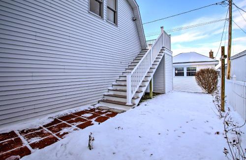 Sebago Apartment | Sebago Lake Haven Water Views, Steps to Shoreline