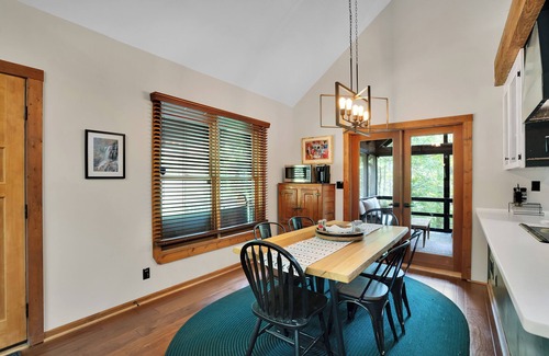 Cleveland House | Secluded 3 bedroom cabin surrounded by a nature preserve, lakes, and trails!