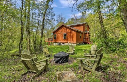 Salamanca House | Secluded 3BR Home Fire Pit Covered Deck