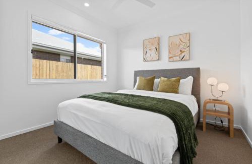 Victoria Point House | Secluded 4Bed Retreat Mins to Beaches and Wineries