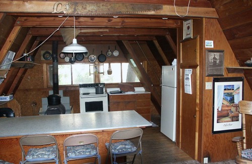 Clinton Cabin | Secluded A-Frame cabin 30 min. from downtowm Missoula