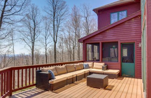 Gloversville House | Secluded Adirondack Cabin about 5 Mi to Sacandaga Lake