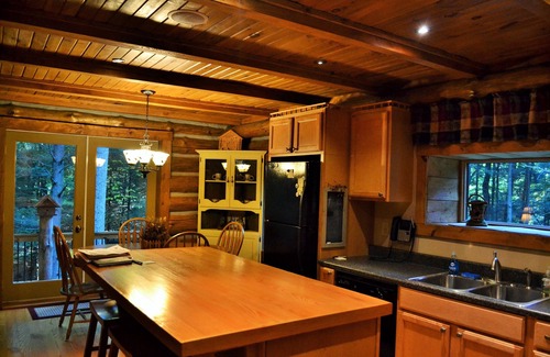 Centerville Cabin | Secluded Cabin in the Woods of Pennsylvania