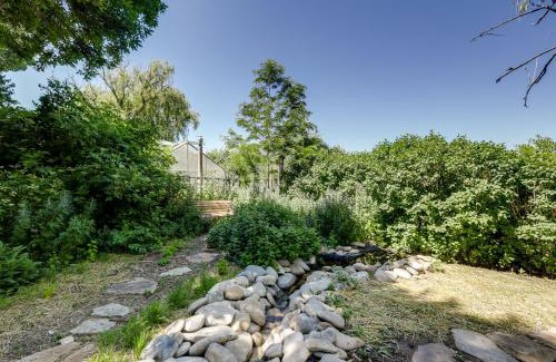 Lazear House | Secluded Couples Retreat on Farm in Paonia!