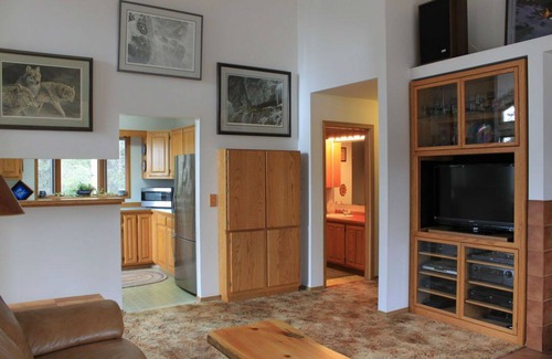 Kalifornsky House | Secluded home less than 5 minutes to Kenai River