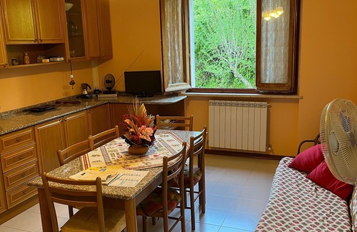 Monterosso House | Secluded house in the mountains with garden