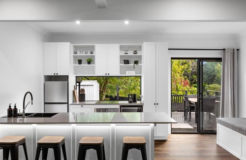 Springbrook Apartment | Secluded Luxury 2BR Rainforest Retreat Free Wi-Fi