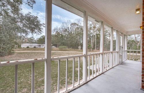 Mount Pleasant House | Secluded Mount Pleasant Home - 6 Mi to Beaches!