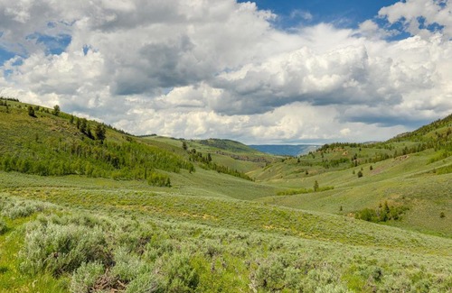 Kemmerer House | Secluded Mountain Getaway in Wyoming Range!