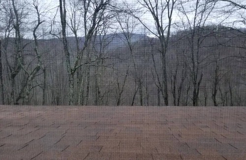 Spruce Pine House | Secluded Mountainbrook at Crabtree Falls , Paradise in Little Switzerland NC
