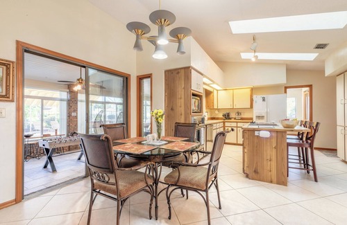 Samsula-Spruce Creek House | Secluded Pondview Fly-In Haven