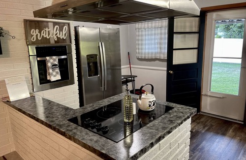 Westwood House | Secluded ranch home