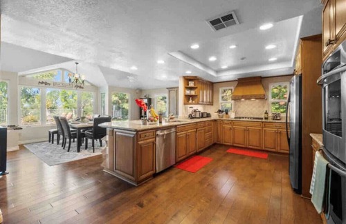Anaheim Hills House | Secluded Romantic Getaway with Stunning NatureView