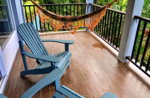 Pont Casse Cottage | Secluded seaview solar cottage w/organic greenhouse & farm to table cuisine