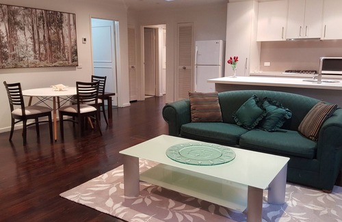 Brighton Apartment | Secluded spot in cosmopolitan Brighton.