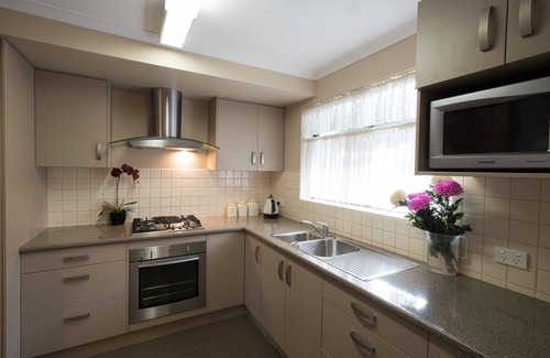 Glenelg North House | Secluded townhouse great for families, couples, small groups in Glenelg North