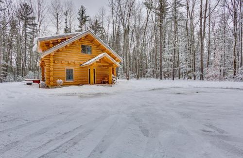 Mayfield House | Secluded Traverse City Retreat 11 Mi to Downtown!