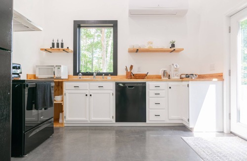 Meadows Of Dan House | Secluded, Unique, Modern Mountain Home Near River and Blue Ridge Parkway!