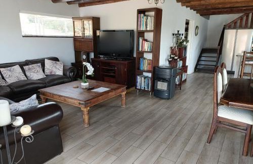 Emalahleni House | Sedgefield Lodge