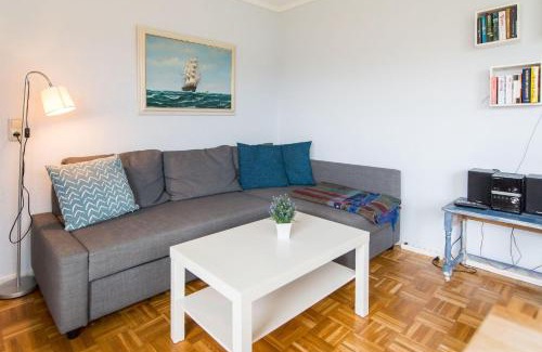 Bockholm House | Seeblick II - gemütliche 60qm - ganzes Haus - 50m zum Naturstrand - mit Terrasse und großem Garten
