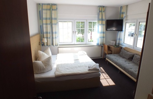 Storkow Hotel | Seehotel & Restaurant Karlslust