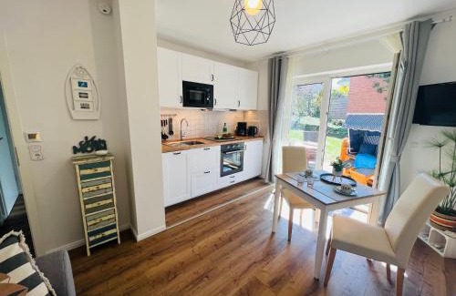 Schoenhagen Apartment | SeeLund - Meeresrauschen lauschen - ruhiges sonniges Apartment mit Garten und Terrasse nahe Strand und Ostsee