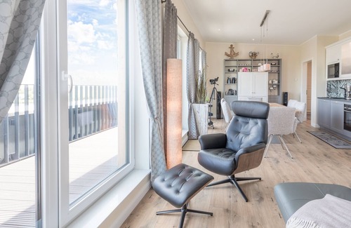 Norderhafen Apartment | SeeZeichen vacation apartment on Nordstrand for up to 4 people