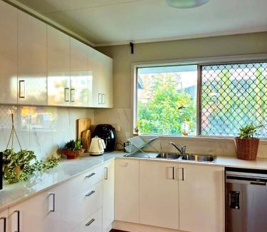 Logan Central House | Selah House - Cozy Entire House Retreat