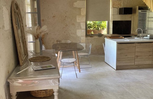 Saint-Hilaire-d'Estissac Cottage | Self-catering cottage on family estate