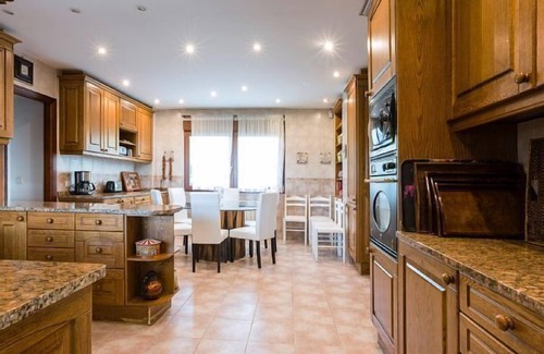 El Casar Cottage | Self catering cottage La Colmena for 16 people