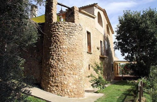Vilademuls Cottage | Self catering Mas Guitart for 5 people