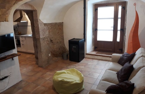 Albons Cottage | Self catering Turisme Rural Cal Pastor d'Albons for 4 people