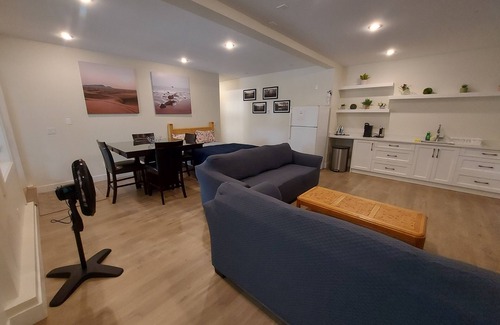 Newton House | Self Contained Guest Suite