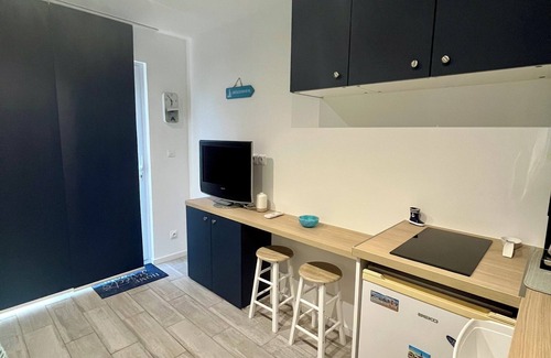 Fretin Apartment | Self-contained studio in the countryside 15 minutes from Lille Small terrace