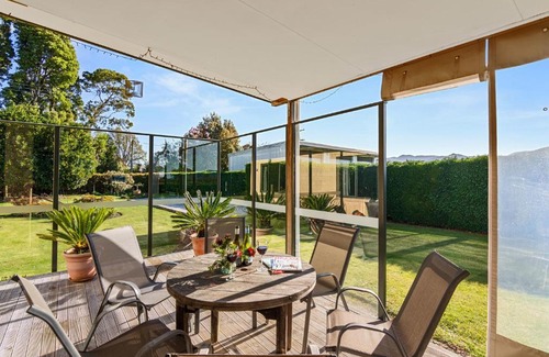 Blenheim House | Selmes Sanctuary - Blenheim Holiday Home