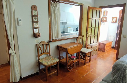 Jaca House | Semi-detached house in quiet urbanization and 5 minutes from the center of Jaca.