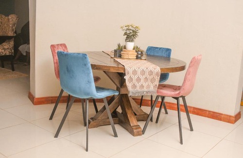 Makhado House | Senaville Guesthouse