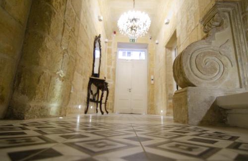 Senglea Hotel | Senglea Suites