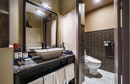 Jungwon-gu Hotel | Seongnam Yaja Sujin Station