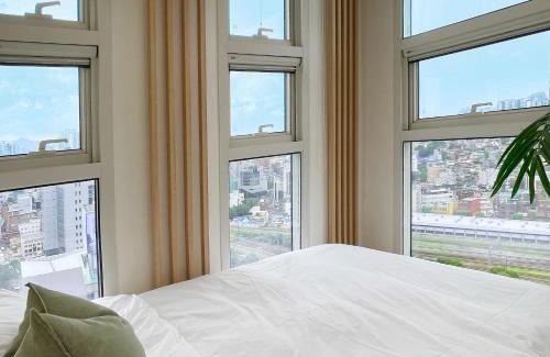 Namyeong-dong Apartment | Seoul Station Panorama House
