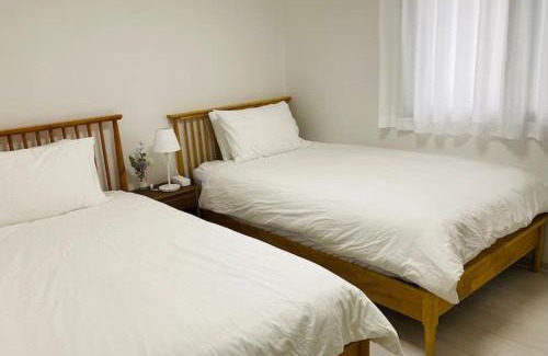 Cheongpa-dong Apartment | Seoul Station Stay