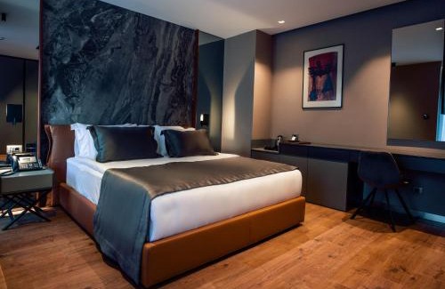 Pejë Hotel | Seraphine Plaza