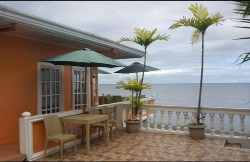 Hindang Bed & Breakfast | Serdena Homestay Fronting Cuatro Islas