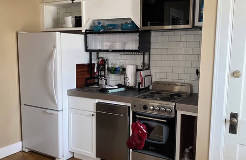 Inman House | Serendipity Guest Cottage