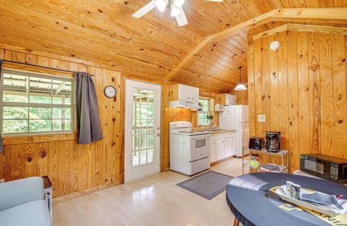 Clarkson Cabin | Serene Clarkson Cabin ~ 4 Mi to Nolin Lake Access!