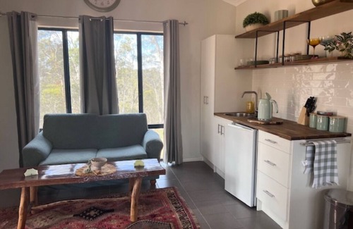 Moondyne Ski Chalet | Serene Forest Escape — Just 1 Hour from Perth for Pure Peace & Rejuvenation!